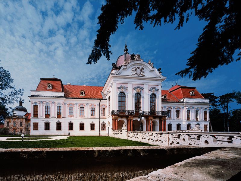 From Budapest: Gödöllő Royal Sissi Guided Tour - Price and value: is $67 for a palace half-day fair
