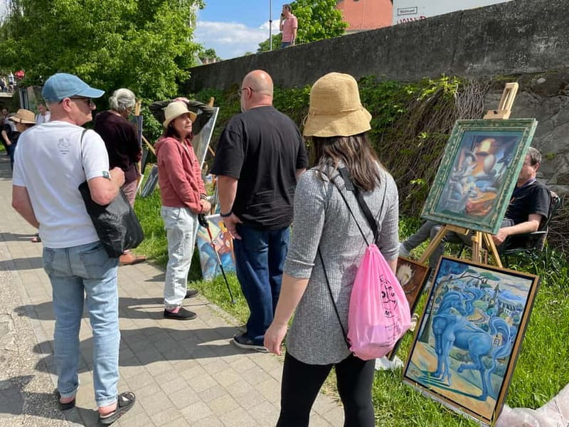 From Budapest: Szentendre Day Trip with Street Food - Price and value: what you’re paying for at about $102 per person