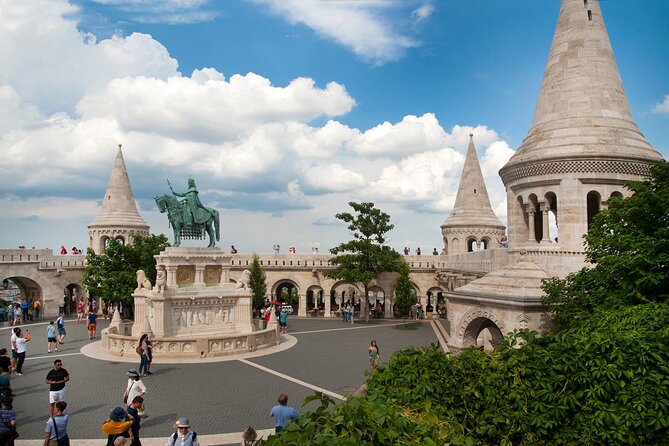 Guided Tour in Budapest Castle District - Stop 1: Buda Castle terrace views and Matthias Fountain timing (free)