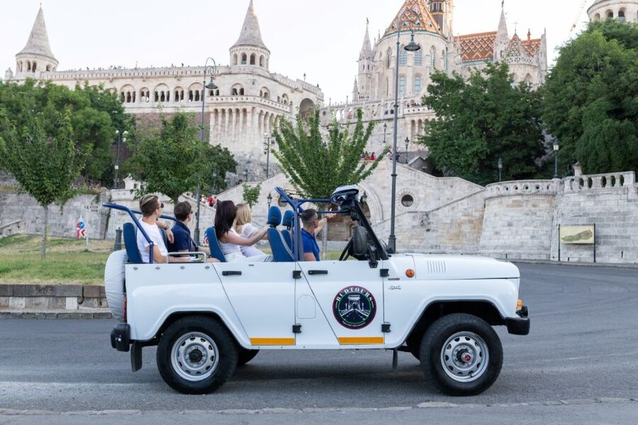 Iconic Budapest tour with Classic Russian Jeep and G-Wagon - Choosing your ride: UAZ Jeep fun vs Mercedes G-Wagon comfort