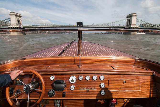 Luxurious, private day cruise with a waterlimousine to Szentendre - Szentendre in the 3-Hour Option: Painter Streets and Museum Choices
