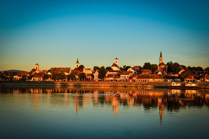 Luxurious, private day cruise with a waterlimousine to Szentendre - Meeting Point on Jane Haining rkp and Getting Oriented Fast