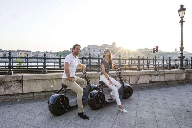 MonsteRoller E-Scooter Rental in Budapest - Starting Point at Bécsi u. 8: Gear, Instructions, and How Time Really Works