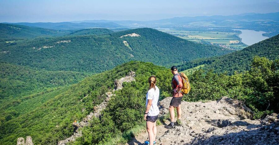 One Day Wonder Hike - The Essence of the Danube Bend - From Budapest to Dömös: how this day trip really runs