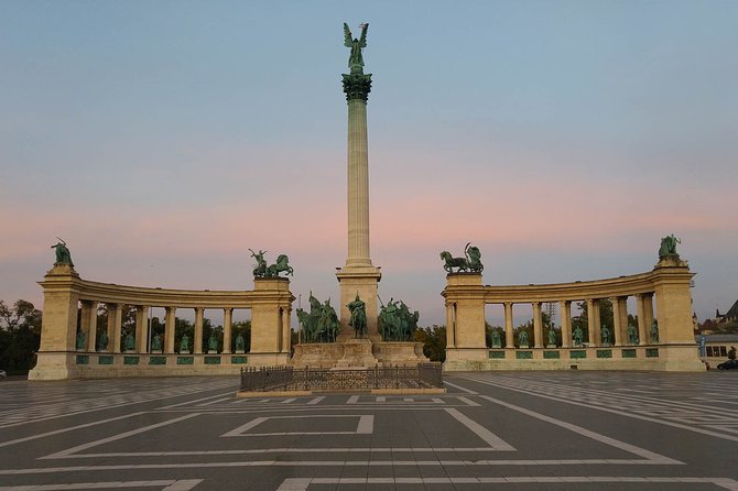 Private 4 Hours Budapest city tour and 3 hours Széchenyi thermal spa relax - Chain Bridge History and Citadella Views: Where the Guide Adds Context