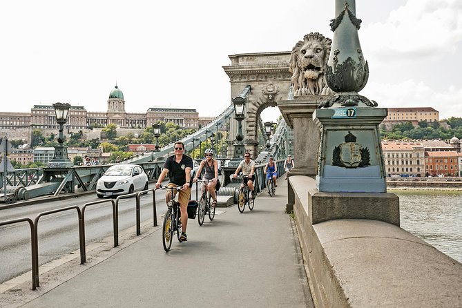 Private Budapest Bike Tour with Cafe Stop - What a private 3.5-hour bike circuit lets you see