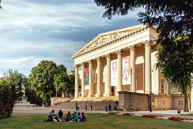 Private City Kickstart Tour: Budapest - Who this Budapest kickstart tour is best for