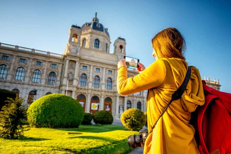 Private day trip: Budapest > Bratislava & Vienna, in English - The core idea: a private day that actually feels workable