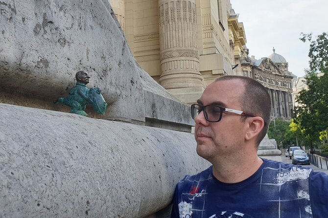 Private Family Friendly Walking Tour with Children in Budapest - Snacks included, mini-guide optional, so you can choose your style