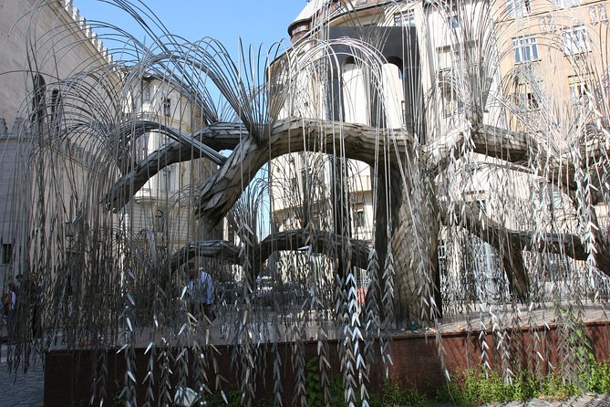 Private Jewish Heritage Tour including Hotel Pickup - Memorial stops: why Wallenberg, Tree of Life, and the cemetery change how you see the city