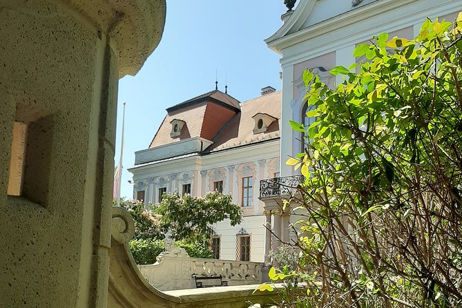 Private Sissi Castle Tour - Who should book this tour, and who might skip it