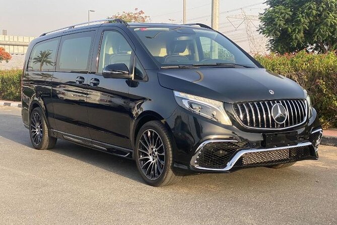 Private Transfer Budapest Airport BUD to Budapest by Car or Van - A real pickup experience, with driver Richard’s text plan
