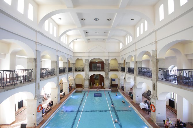 Rudas Bistro Premium Brunch - Entering The Rudas Baths New Wing: Pools, Temperatures, And Sauna World