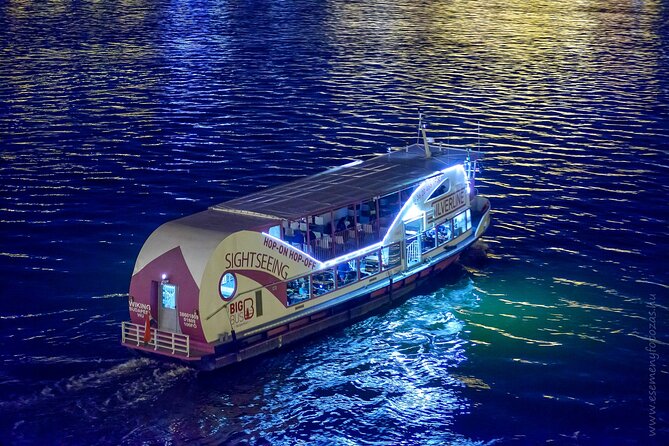 Sightseeing Cruise on the Danube with Audio Guide in Budapest - Where you meet and how to beat the boarding bottleneck