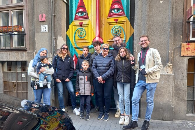 Street Art and Alternative Tour in Budapest - The guide, ET, is the difference between seeing art and understanding it