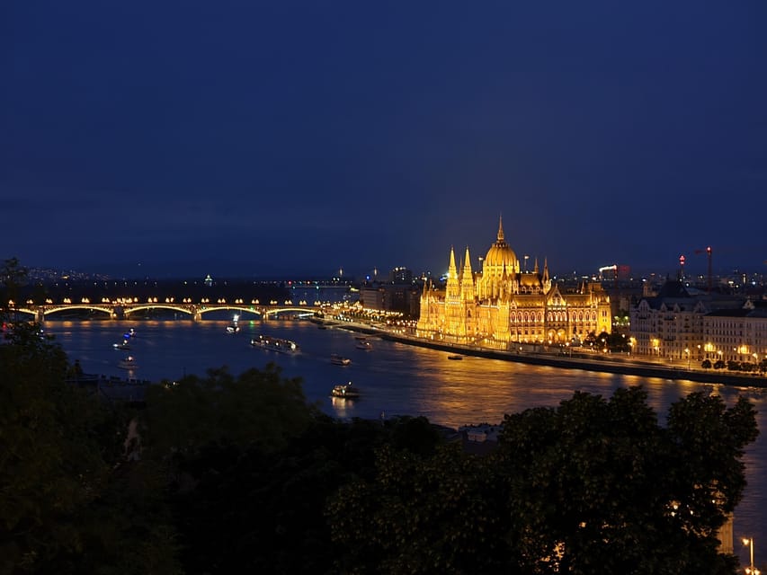 True Crime Walking Tour in the Buda Castle district - Should you book Legendary Tours Budapest’s true crime walk?