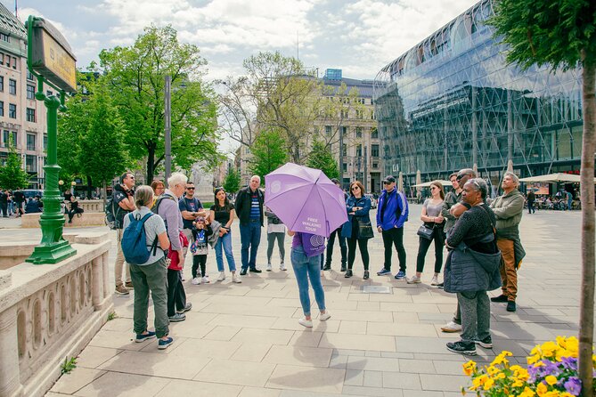 Walking Tour Budapest incl. the Shoes on the Danube Bank - Liberty Statue viewpoint on Gellért Hill: the panorama that sells the geography